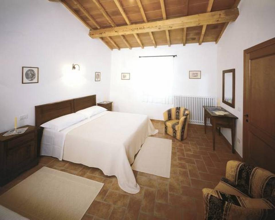 Il Poggio Delle Ginestre Guest House Torgiano Bagian luar foto
