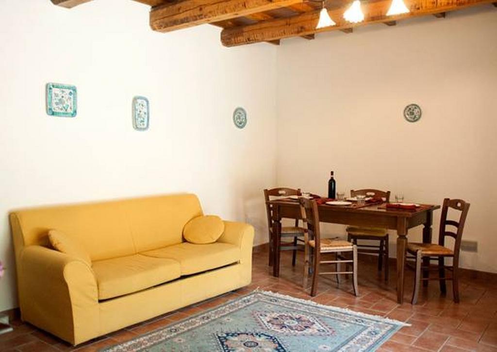 Il Poggio Delle Ginestre Guest House Torgiano Bagian luar foto